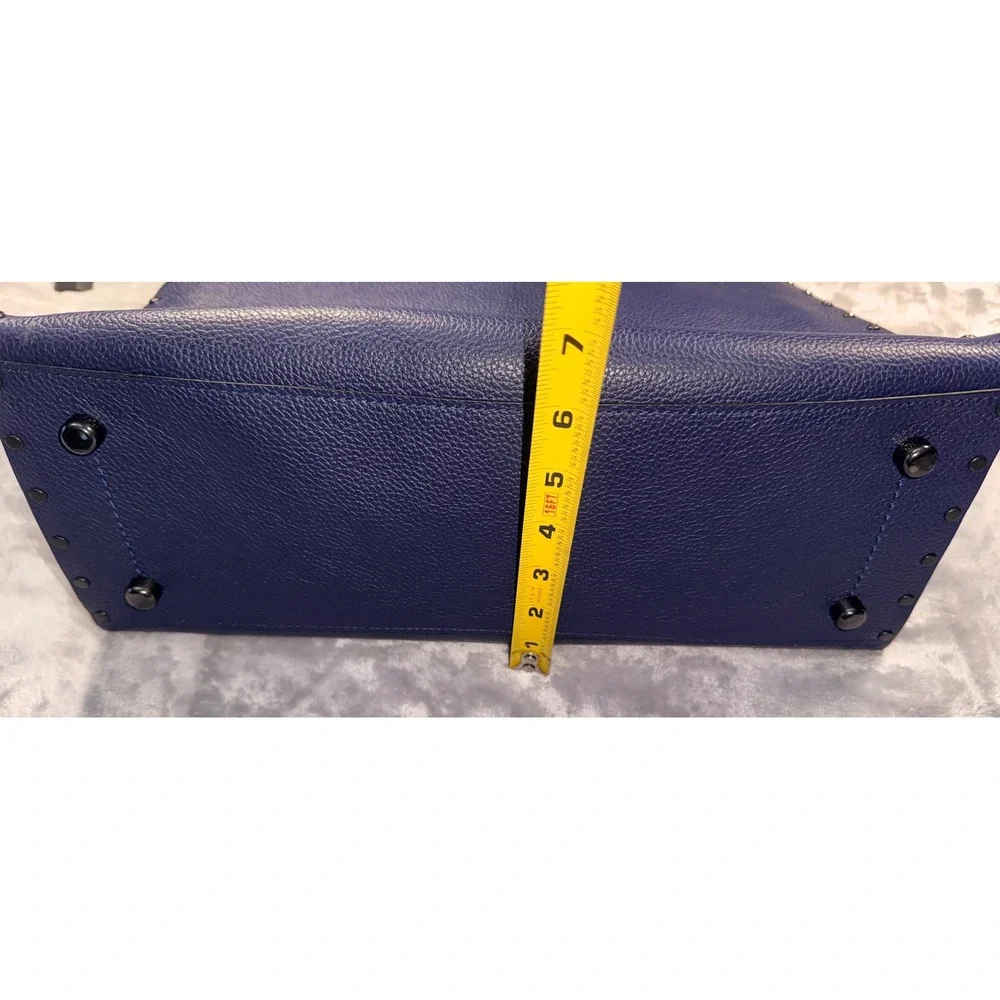 Coach charlie carryall